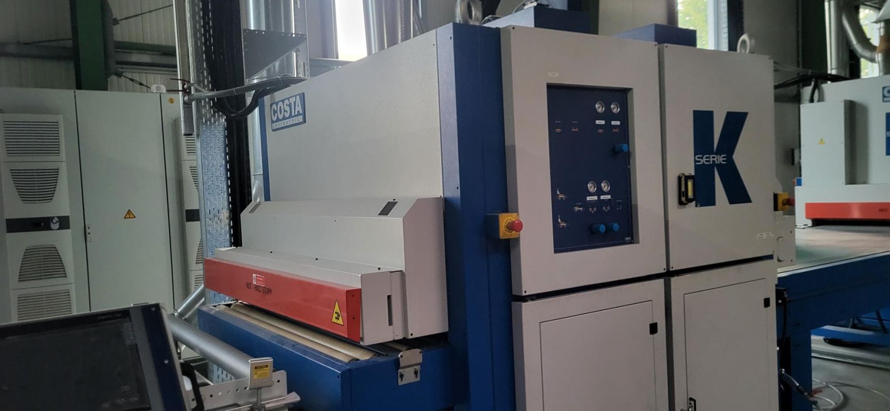 Ummantelungslinie / B&Uuml;RKLE / 