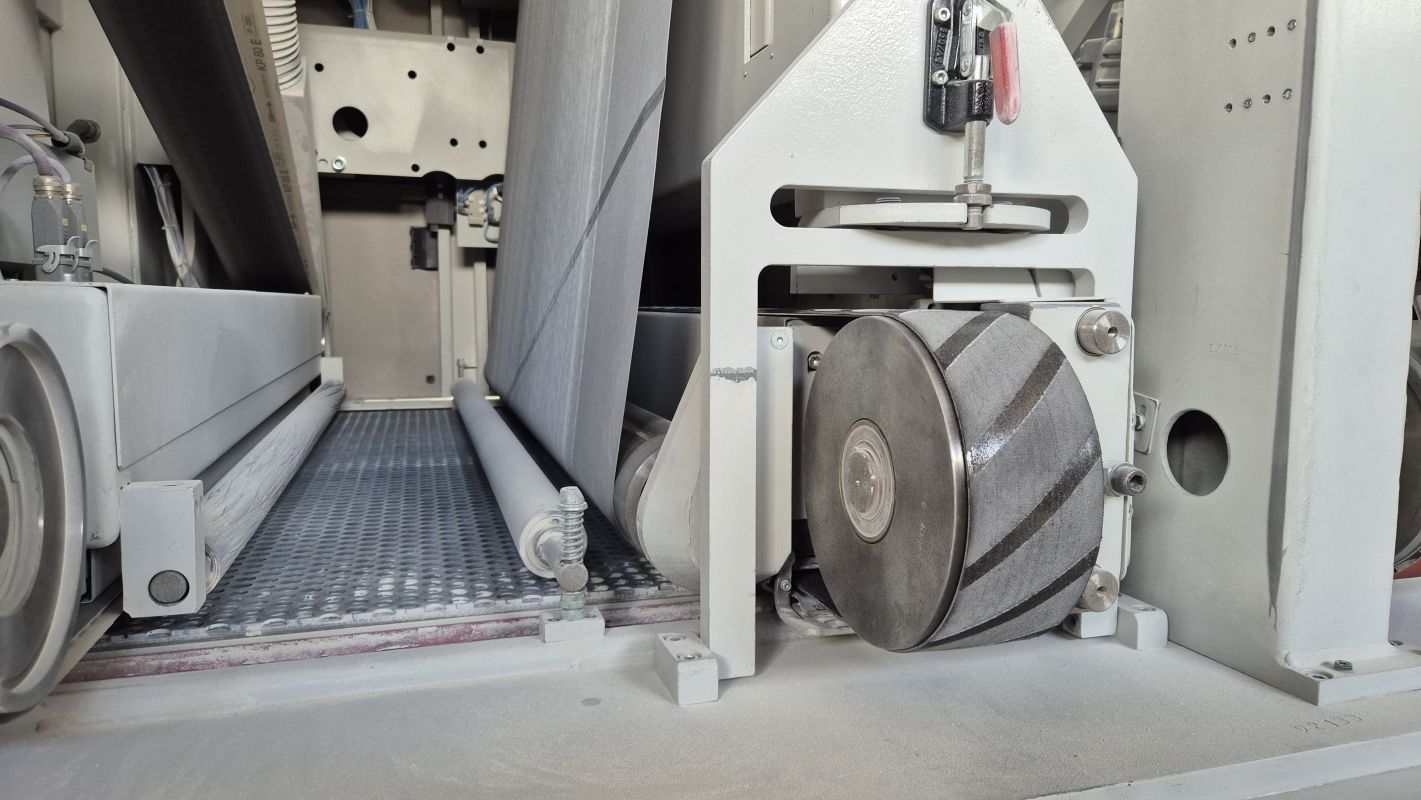 Fein-/Kreuzschliffautomat / WEBER / KSF-3-1350