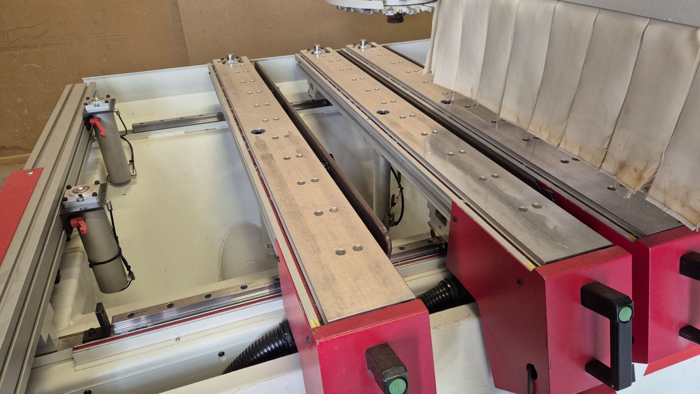4-Achs CNC-Bearbeitungszentrum / IMA / BIMA/300/125/530