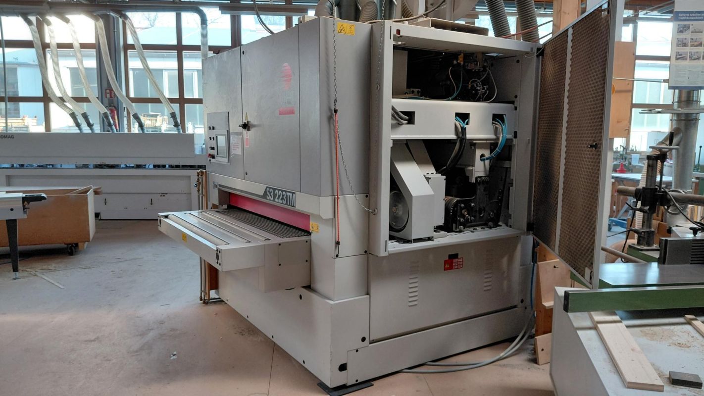 Breitbandschleifmaschine / Viet / S3 223TM