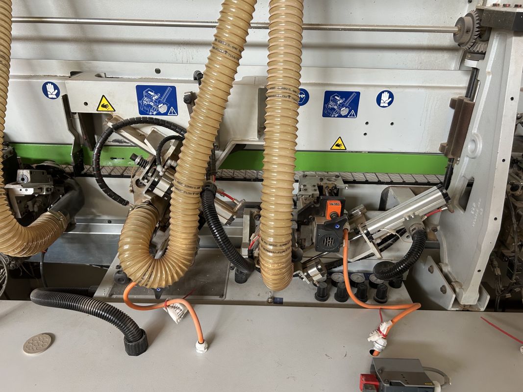 Kantenanleimmaschine / BIESSE / Jade 240 Kantenanleimmaschine / BIESSE / Jade 240
