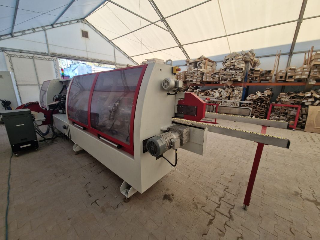 Softforming Kantenanleimmaschine mit Plattenzuschnittvorrichtung / Elwood / 