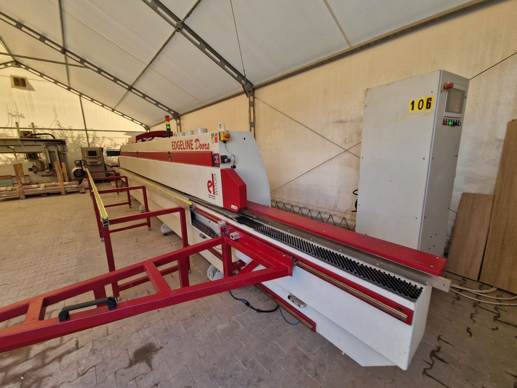 Softforming Kantenanleimmaschine mit Plattenzuschnittvorrichtung / Elwood / 
