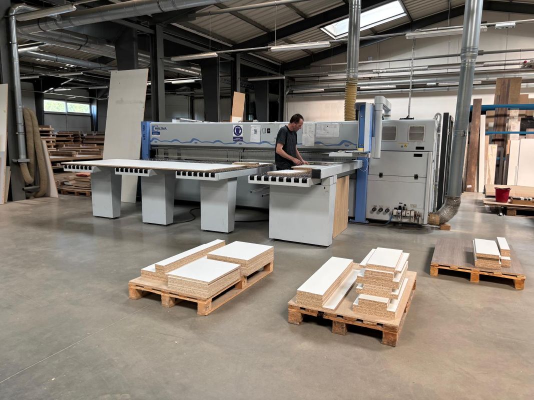 Plattenaufteils&auml;ge / HOLZMA / HPL 380