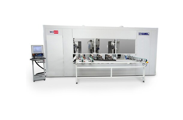 CNC Maschine für die Türzargenbearbeitung / COMEC / MD JAMB