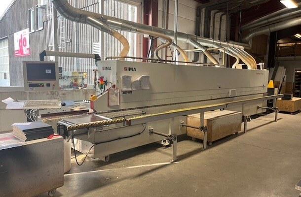 Einseitige Kantenanleimmaschine / IMA / Novimat/Contour/I/G80/700/R3+