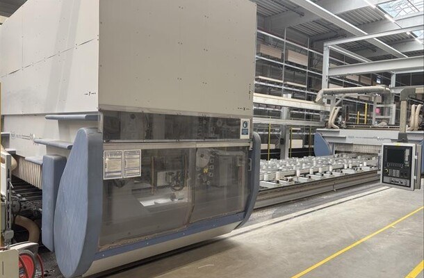 CNC-Fr&auml;s- und Bohranlage / MAKA / PM 270 X