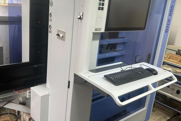 Vertikales CNC-Bohr- und Bearbeitungszentrum / WEEKE / Optimat BHX 055