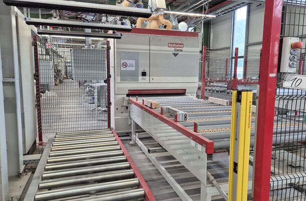 Breitbandschleifmaschine / B&uuml;ftering / Classic 213 EB